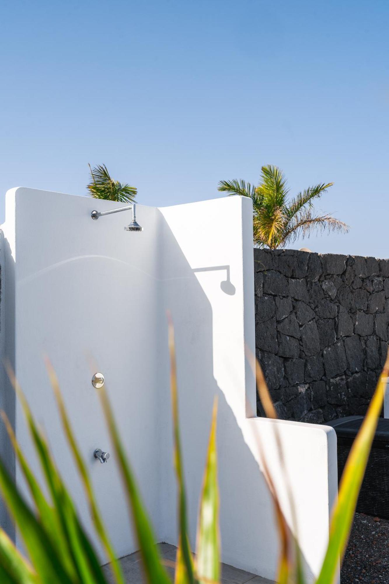 3 Bedroom Villa With Private Pool Close To Papagayo Beach Playa Blanca Dış mekan fotoğraf