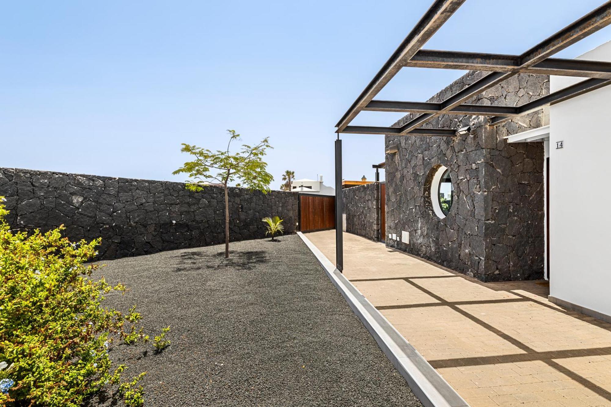 3 Bedroom Villa With Private Pool Close To Papagayo Beach Playa Blanca Dış mekan fotoğraf