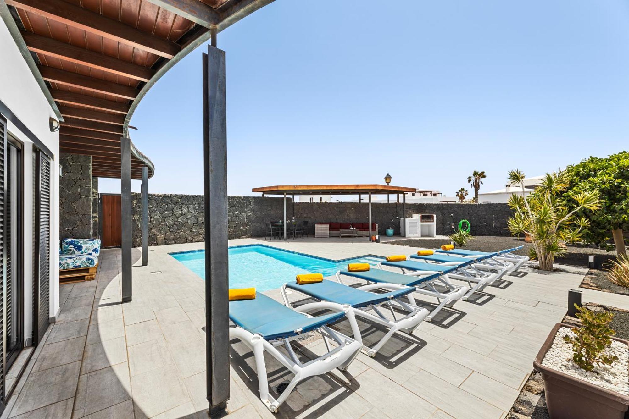 3 Bedroom Villa With Private Pool Close To Papagayo Beach Playa Blanca Dış mekan fotoğraf